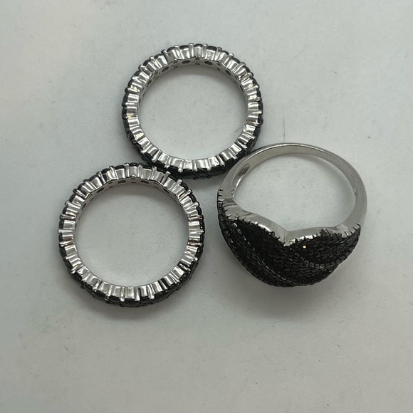 Set of 3 sterling silver black pave CZ rings sizes 7 & 9 - Picture 16 of 16